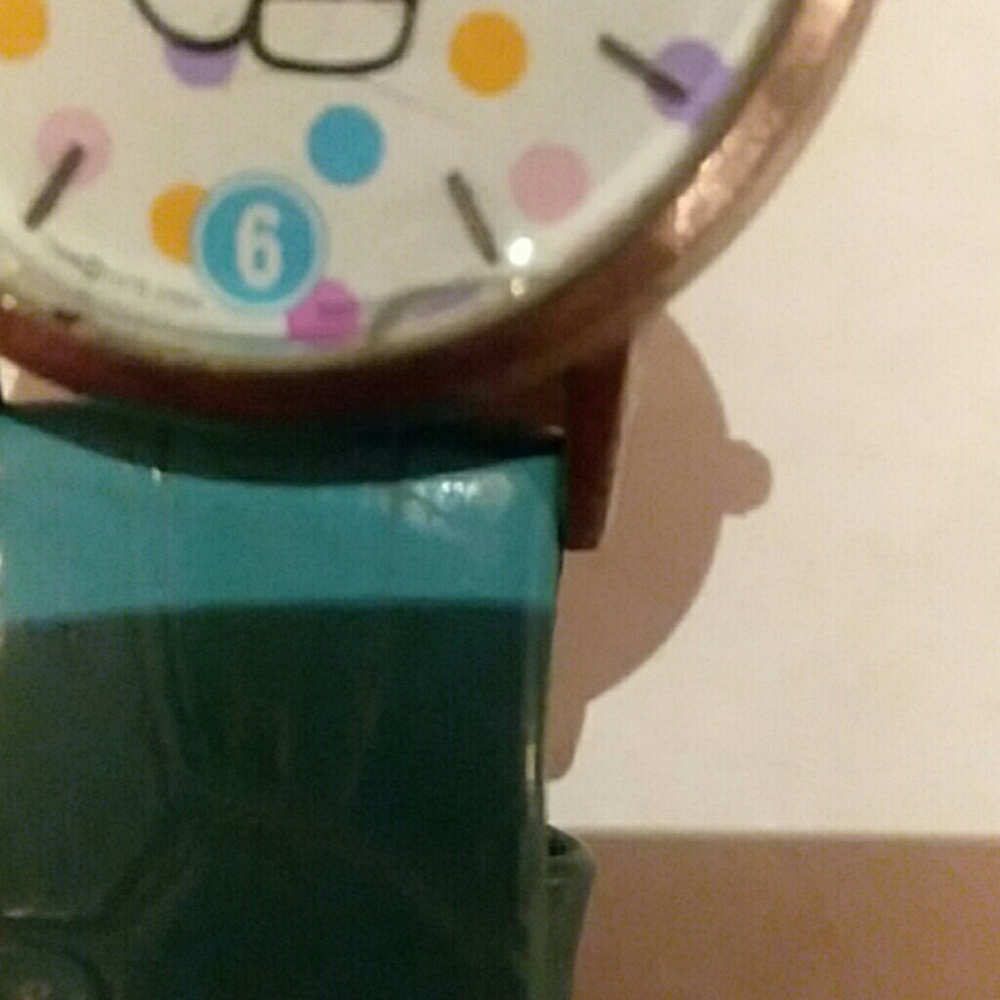 Hello Kitty Watch - Picture 2 of 6